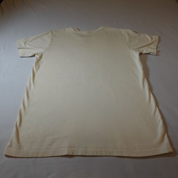 Coca-Cola Company Officially Licensed Coke Shirt Juniors Large Cream Graphic Tee - Picture 12 of 14